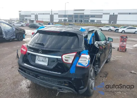 2015 Mercedes-Benz Gla 250 from USA, damaged, VIN WDCTG4EB3FJ138946